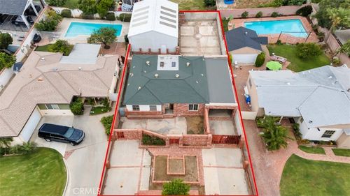 9949 Noble Ave, San Fernando, CA, 91345-3022 | Card Image