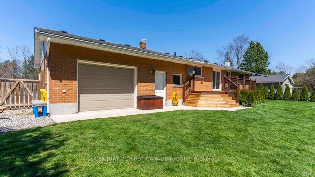 21725 Adelaide Rd, House other with 3 bedrooms, 1 bathrooms and 10 parking in Mount Brydges ON | Image 29