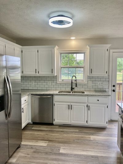 Kitchen | Image 3