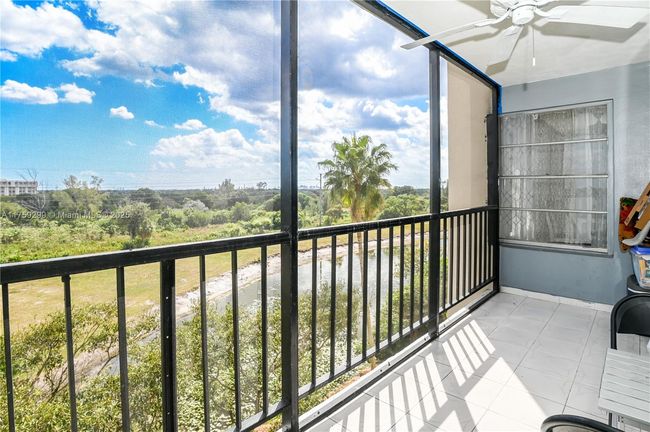 APT-601 - 4164 Inverrary Dr, Condo with 2 bedrooms, 2 bathrooms and null parking in Lauderhill FL | Image 14