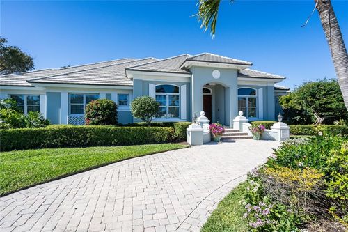 301 Sable Oak Dr, Vero Beach, FL, 32963-3820 | Card Image