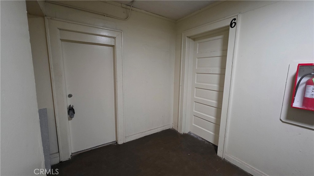 Residential Lease in Los Angeles 4