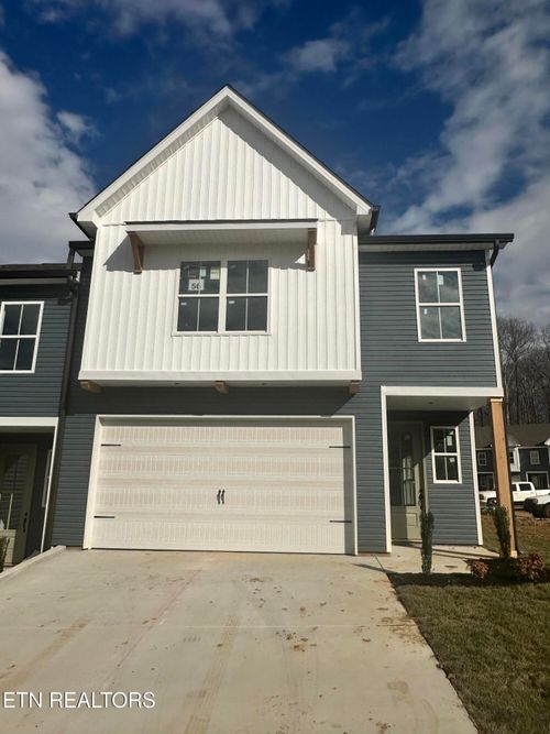 1718 Lateglow Way, Knoxville, TN, 37931-2791 | Card Image