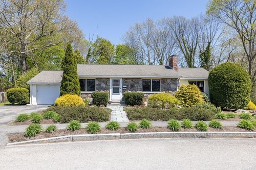 100 Elder Rd, Needham, MA, 02494-2415 | Card Image