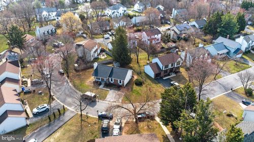 19031 Mcfarlin Dr, GERMANTOWN, MD, 20874-1437 | Card Image