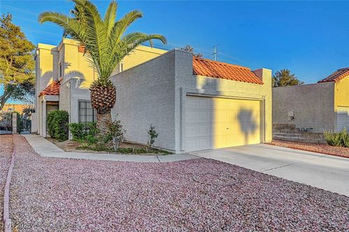 3152 Centavo Dr, Las Vegas, NV, 89117-3345 | Card Image