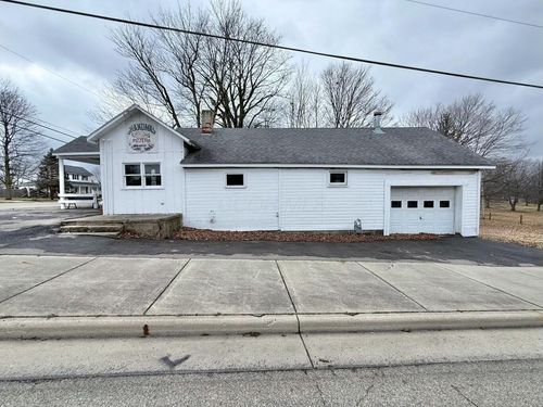 300 W Main St, Mechanicsburg, OH, 43044-1116 | Card Image