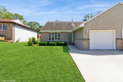 107 Woodview Ln, Marseilles, IL, 61341-9300 | Card Image