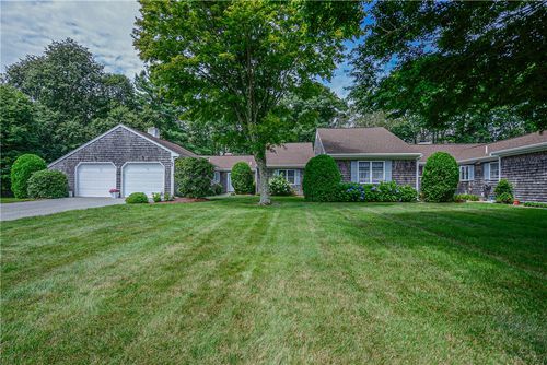 62 Cornell Dr, Portsmouth, RI, 02871-2138 | Card Image