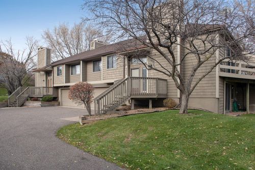 4526 Quantico Ln N, Plymouth, MN, 55446-2187 | Card Image