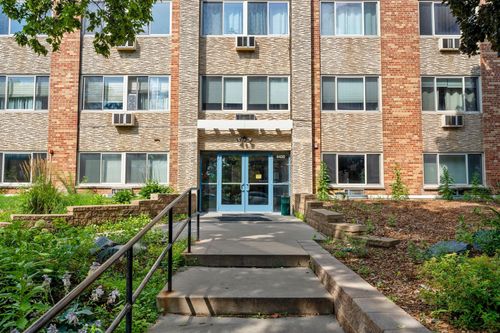 apt-405-4400 Upton Ave S, MINNEAPOLIS, MN, 55410-1929 | Card Image