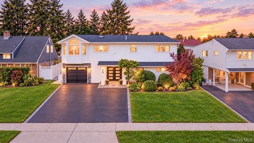 15 Coachman Ln, Levittown, NY, 11756-4322 | Card Image