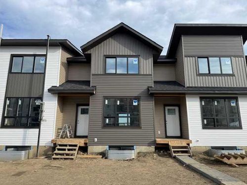 42 Irvin Way, Sylvan Lake, AB, T4S0W2 | Card Image