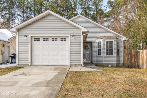 3019 Derby Run Rd, Jacksonville, NC, 28546-6962 | Card Image