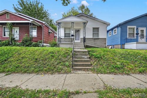 4452 S Spring Ave, Saint Louis, MO, 63116-4323 | Card Image