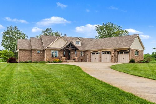 9168 Mirage Lake Dr, Milan, MI, 48160-9010 | Card Image