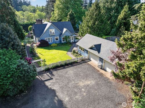 6906 Ne Carpenter Ln, Kingston, WA, 98346-9433 | Card Image