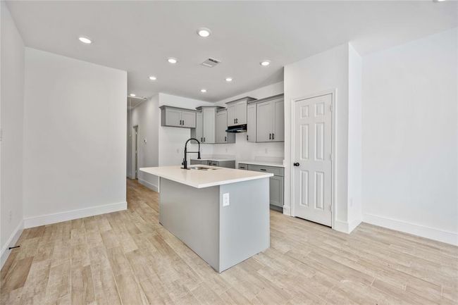 AB - 4139 Brinkley St, Home with 6 bedrooms, 4 bathrooms and null parking in Houston TX | Image 6