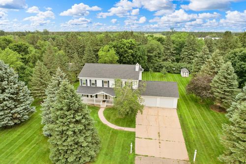 604 Pine Needle Dr, Perham, MN, 56573-2010 | Card Image
