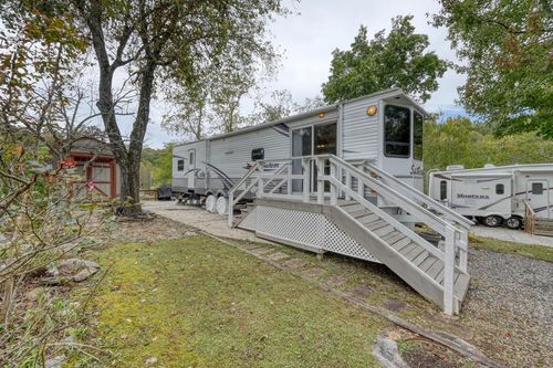 102 Choestoe Valley Cir, Blairsville, GA, 30512-7598 | Card Image