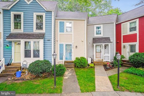 11260 Silentwood Ln, RESTON, VA, 20191-4112 | Card Image
