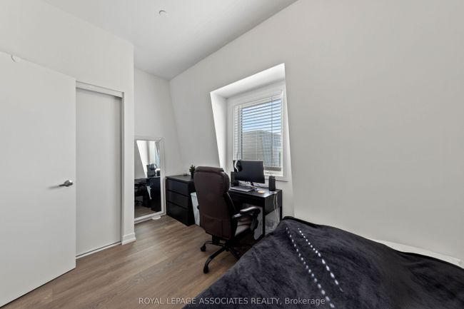 84 Tisdale Ave, House attached with 5 bedrooms, 4 bathrooms and 1 parking in Toronto ON | Image 34