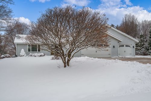 9336 Old Towne Ct, Roscoe, IL, 61073-7292 | Card Image