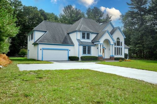 7 Upland Way, Marion, MA, 02738-2129 | Card Image