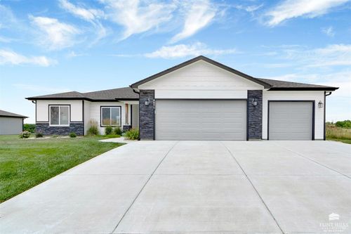 9971 Jasmine Dr, Manhattan, KS, 66502-2065 | Card Image