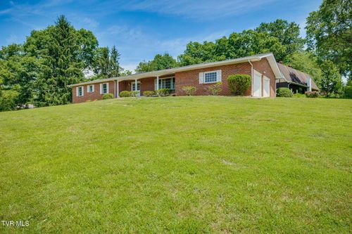 204 Shady Brook Dr, Bristol, TN, 37620-6618 | Card Image