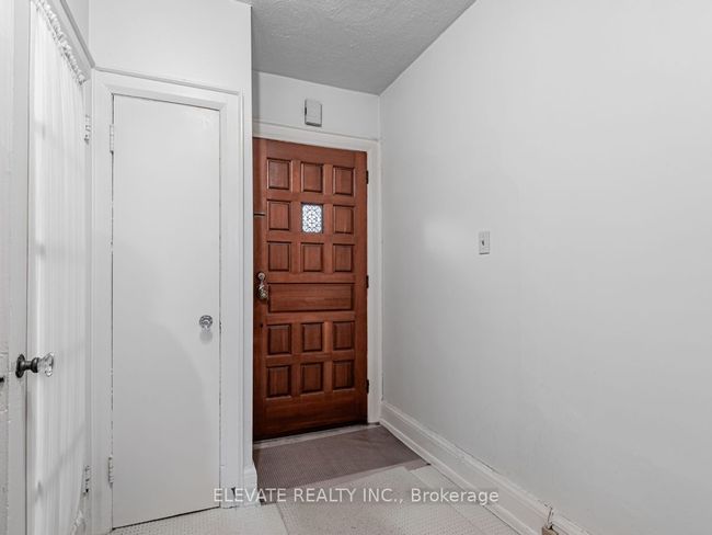 76 Appleton Ave, House other with 3 bedrooms, 2 bathrooms and 1 parking in York. ON | Image 5