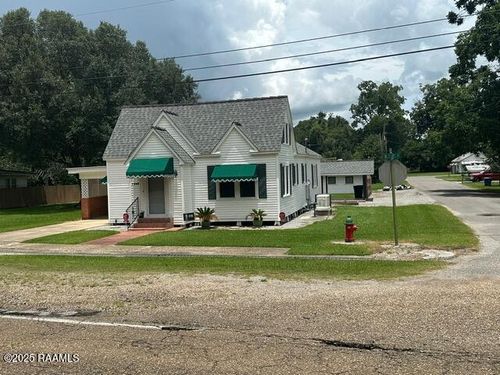 1600 W Port St, Abbeville, LA, 70510-4434 | Card Image