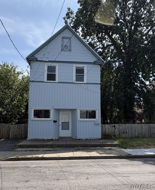 1715 Niagara St, Niagara Falls, NY, 14303-1661 | Card Image
