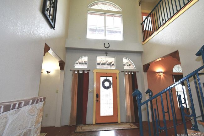 8389 E Loop 1604 S, House other with 5 bedrooms, 5 bathrooms and null parking in Adkins TX | Image 8