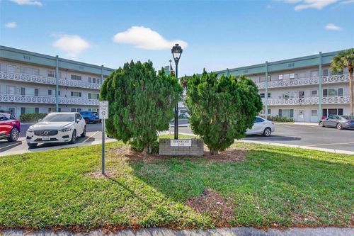 apt-3-2455 Finlandia Ln, CLEARWATER, FL, 33763-3349 | Card Image