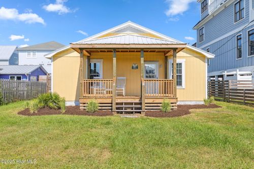 1616 Bonito Ln, Carolina Beach, NC, 28428-5767 | Card Image