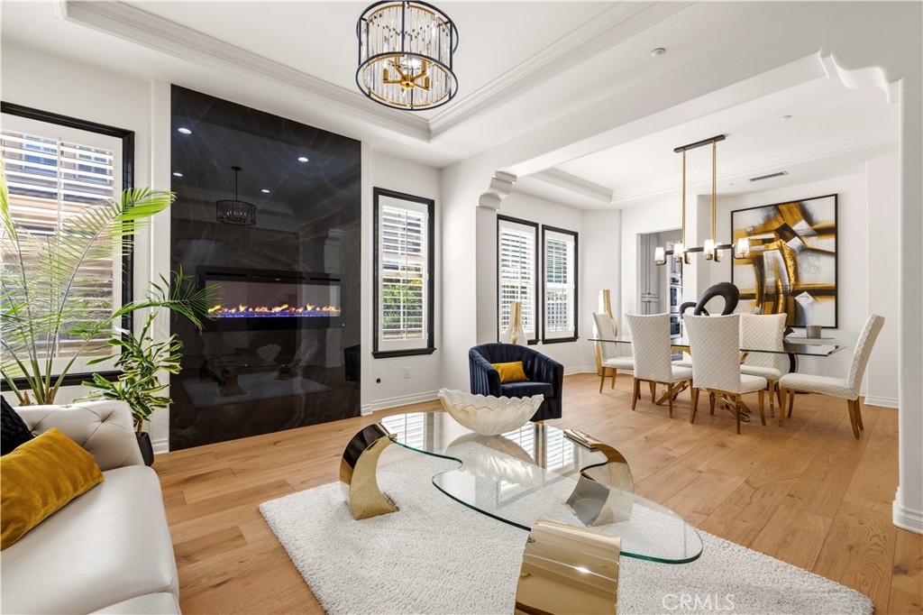 Residential in Westlake Village 4