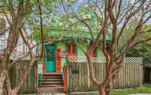 2215 Cadiz Street, New Orleans, LA, 70115 | Card Image