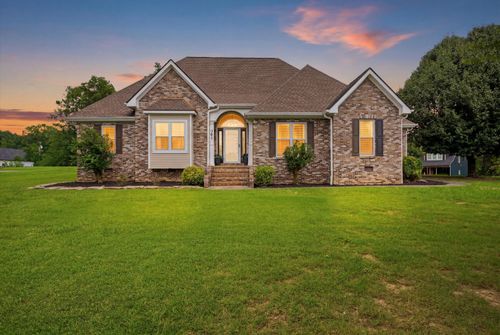 301 Dogwood Ln, Fort Oglethorpe, GA, 30742-3459 | Card Image