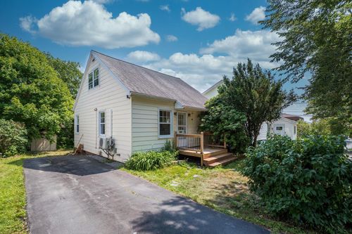 54 Symonds St, Dartmouth, NS, B3A3L7 | Card Image