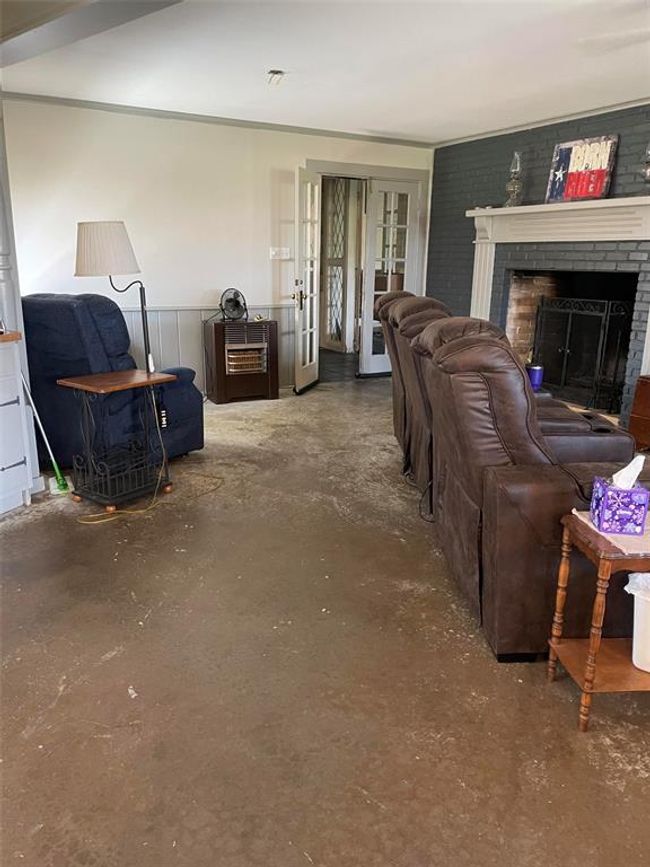 2002 Fm 369 S, House other with 4 bedrooms, 5 bathrooms and 2 parking in Iowa Park TX | Image 10