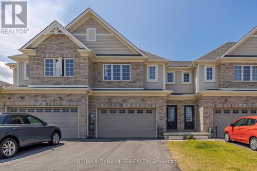249 Bur Oak Dr, Thorold, ON, L2V0L7 | Card Image