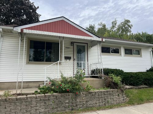 5400 W Ohio Avenue, Milwaukee, WI, 53219 | Card Image
