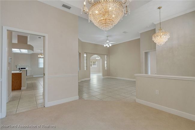 302 Ruby Lake Ln, House other with 3 bedrooms, 2 bathrooms and null parking in WINTER HAVEN FL | Image 5