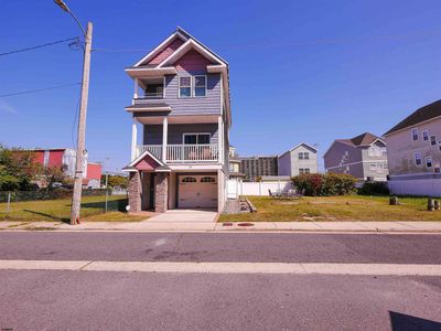 227 N Congress Ave, House other with 3 bedrooms, 3 bathrooms and null parking in Atlantic City NJ | Image 1