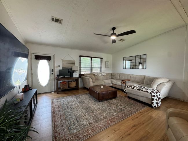 510 W 11 Th St, House other with 3 bedrooms, 2 bathrooms and null parking in Cisco TX | Image 7