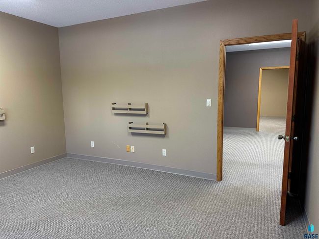 911 Sixth St, Home with 0 bedrooms, 2 bathrooms and null parking in Freeman SD | Image 69