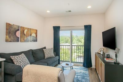 301 - 4303 Gallatin Pike, Condo with 1 bedrooms, 1 bathrooms and 1 parking in Nashville TN | Image 2