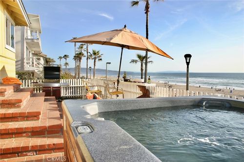 4209 The Strand, Manhattan Beach, CA, 90266-3055 | Card Image