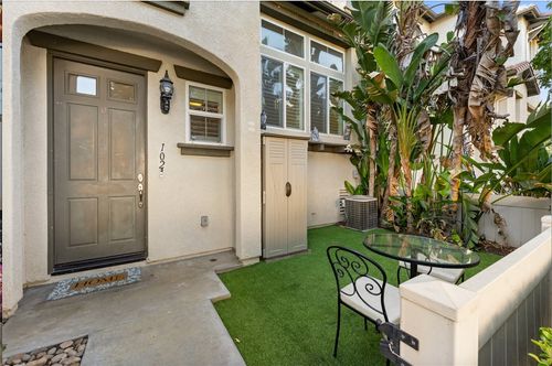 33650 Willow Haven Ln, Murrieta, CA, 92563-3464 | Card Image